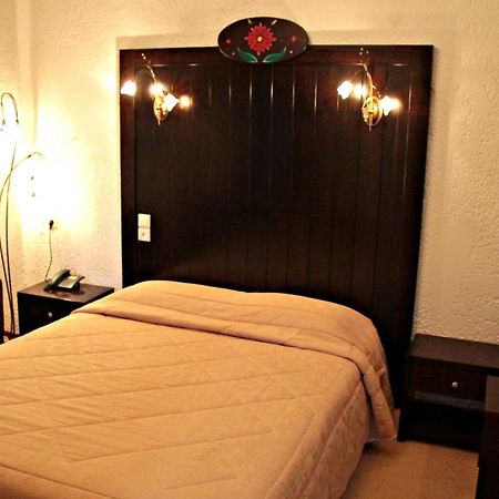 Hotel Taxiarches Aristi Luaran gambar