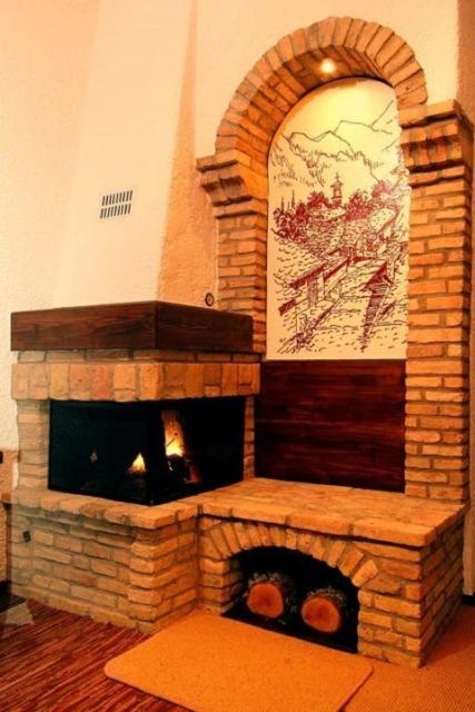 Hotel Taxiarches Aristi Luaran gambar