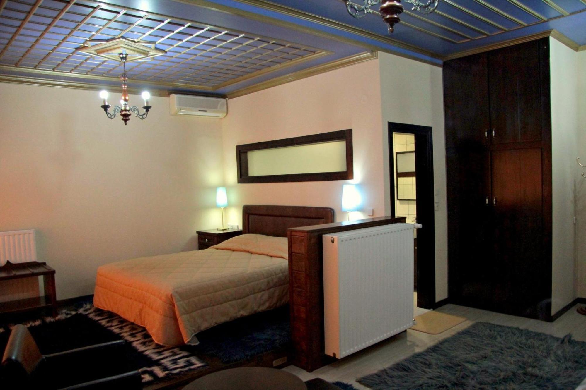 Hotel Taxiarches Aristi Luaran gambar